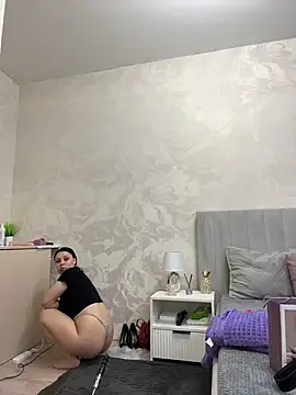 ChloeBrut online show from 06/04/26, 12:05