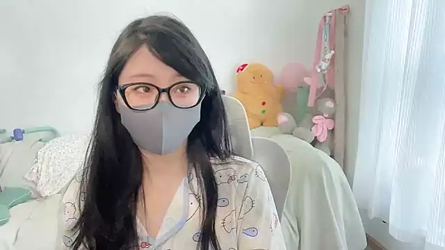 Snapshot of lsevenlll chatting on 05/08/26, 02:17 lsevenlll online show from 05/08/26, 02:17
