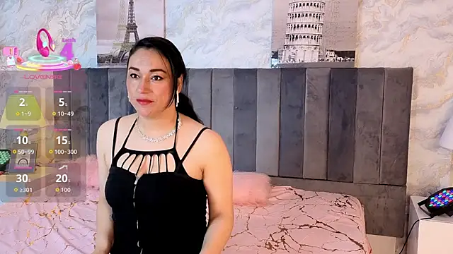 Elizabeth bennett 6 online show from 11/30/25, 11:36