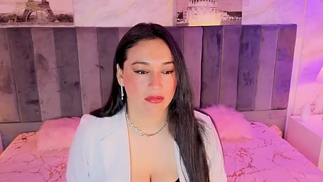 Elizabeth bennett 6 online show from 01/10/26, 11:45