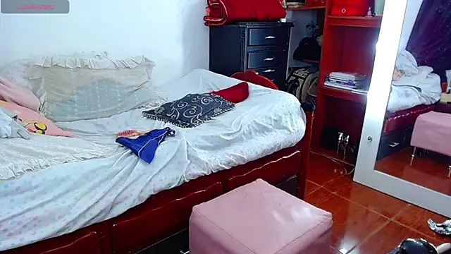 MariamGray1 online show from 02/22/26, 09:35