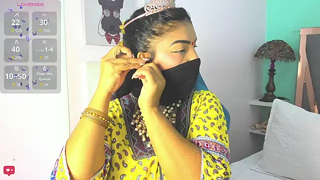 Iniya Parul online show from 02/05/26, 01:49