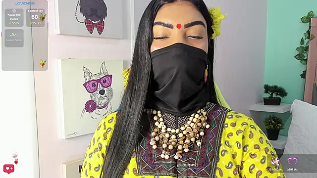 Iniya Parul online show from 04/21/26, 02:01