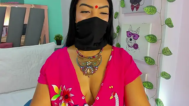 Iniya Parul online show from 05/21/26, 01:51