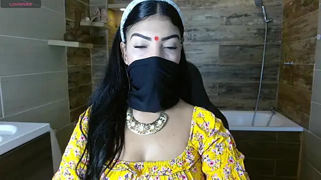 Iniya Parul online show from 06/01/26, 02:41