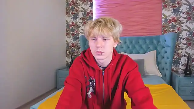 KevinMilky online show from 10/28/25, 02:42