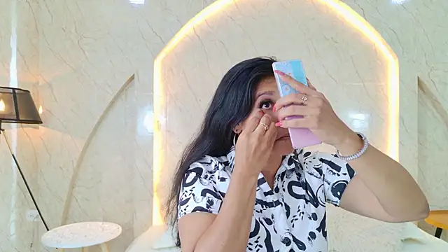 Antonella Russo1 online show from 04/21/26, 01:06