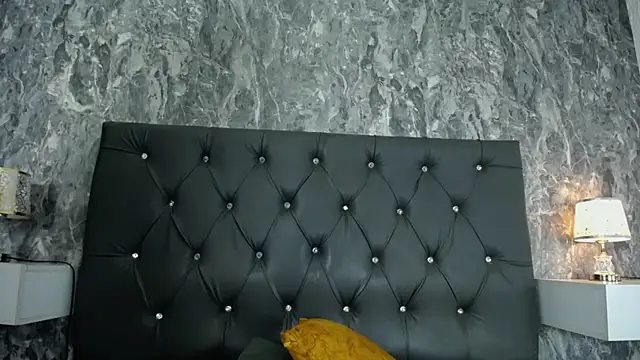 EuphoriaSavage online show from 11/01/25, 01:13