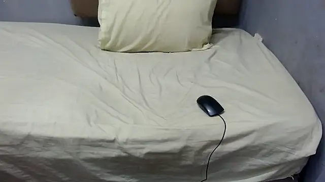 SweetDivaXX online show from 11/15/25, 09:11