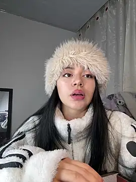 Snapshot of Midori_rosse chatting on 05/12/26, 12:52 Midori rosse online show from 05/12/26, 12:52