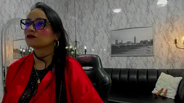 Snapshot of AlexandraMilff chatting on 11/24/25, 03:50 AlexandraMilff online show from 11/24/25, 03:50