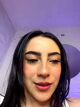 LiliBundy online show from 12/02/25, 05:35