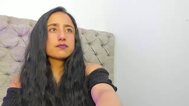 Samanta Fischer online show from 11/10/25, 01:54