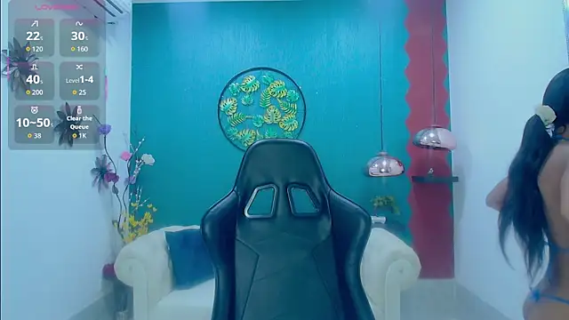 Miagreys1 online show from 11/26/25, 11:22