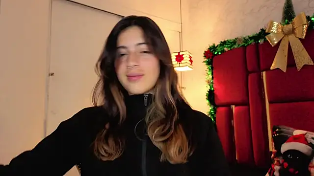 moon winy online show from 12/16/25, 11:15