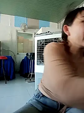 Ana-love2025 online show from 11/14/25, 03:16