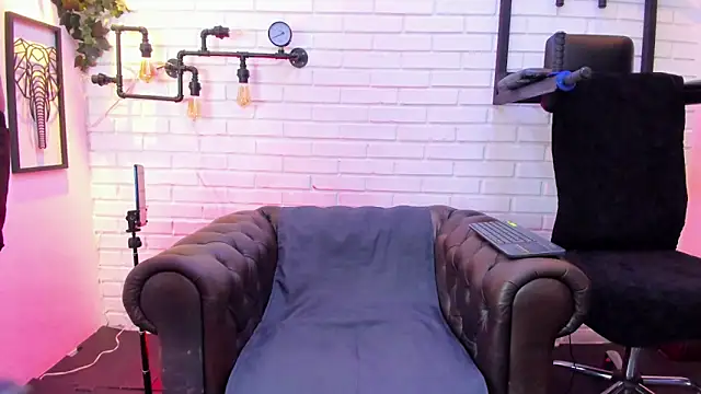 GabrielDraiven online show from 11/26/25, 07:59