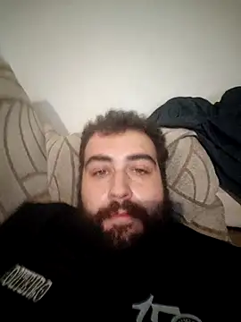 GluingPerson online show from 11/01/25, 02:02