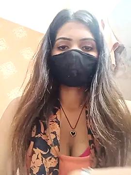 Snapshot of Sexy-queen-- chatting on 10/18/25, 10:27 Sexy-queen-- online show from 10/18/25, 10:27