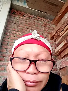 nui-show online show from 11/13/25, 04:44