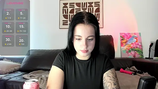 LexiSinnn online show from 12/01/25, 10:42