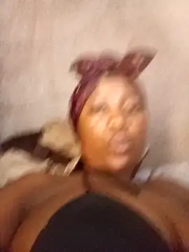 Bretbooty23 online show from 10/22/25, 08:03