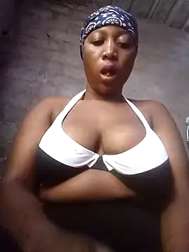 Bretbooty23 online show from 10/31/25, 09:54