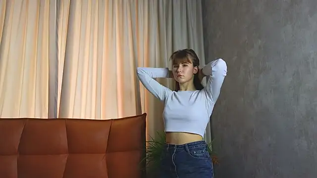 BloomNoir online show from 11/11/25, 07:19