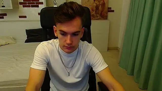 BradyFlint online show from 10/21/25, 04:24