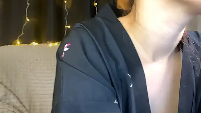 Veksal1a online show from 11/23/25, 04:56