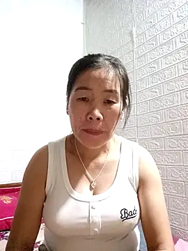 tabby-cat11 online show from 11/06/25, 03:18