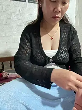 tabby-cat11 online show from 02/14/26, 06:21