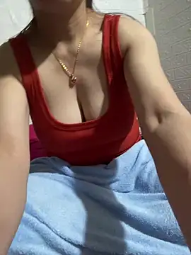 tabby-cat11 online show from 02/15/26, 08:46