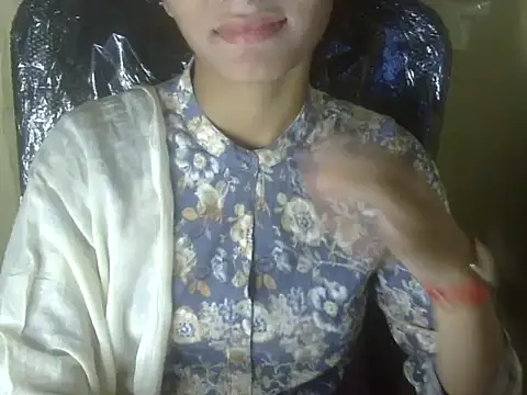 Shezi N online show from 11/05/25, 01:33