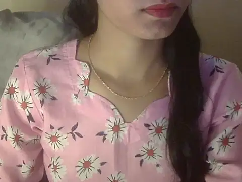 Shezi N online show from 04/08/26, 09:31