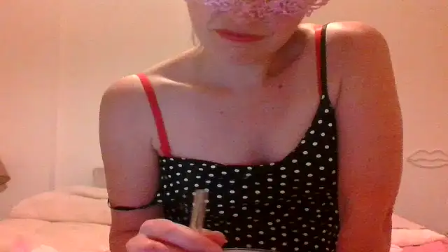 Ava sexy bitch online show from 04/18/26, 08:20