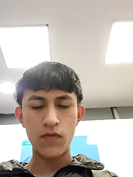 hoot booys  online show from 12/15/25, 08:35