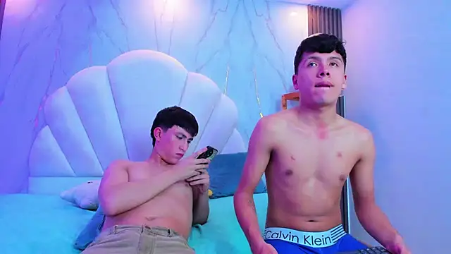 hoot booys  online show from 03/03/26, 09:15