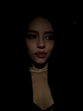 ViictoriaLeeon online show from 11/30/25, 07:40