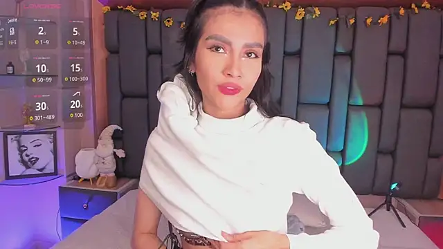 Snapshot of TanyaBello chatting on 01/08/26, 02:19 TanyaBello online show from 01/08/26, 02:19