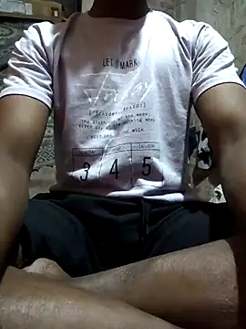 princejmp1973 online show from 11/15/25, 04:03