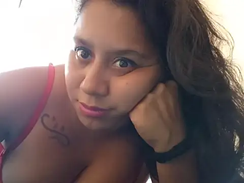 Snapshot of laurita_goloza39 chatting on 08/05/26, 09:50 laurita goloza39 online show from 08/05/26, 09:50