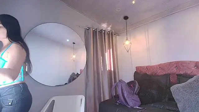 ivy bonnie online show from 11/29/25, 11:46