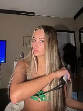 LaceyMilliexoxo online show from 11/27/25, 09:55