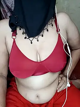 Snapshot of Disha_Nur chatting on 11/02/25, 03:36 Disha Nur online show from 11/02/25, 03:36