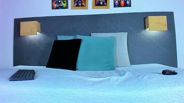 iamdoll online show from 02/19/26, 08:27