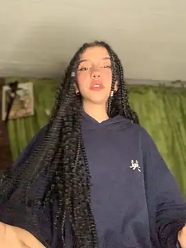 MiaaCute- online show from 11/06/25, 09:43