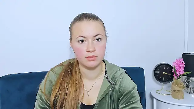 LeaNaughty online show from 10/21/25, 03:57