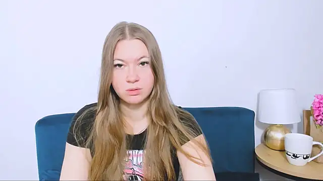 LeaNaughty online show from 12/01/25, 07:35