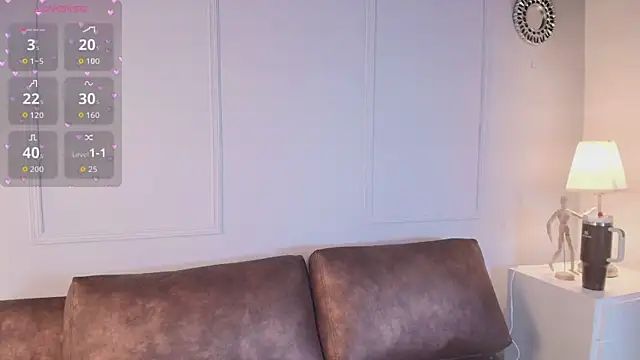 Bellaryy online show from 12/04/25, 01:31